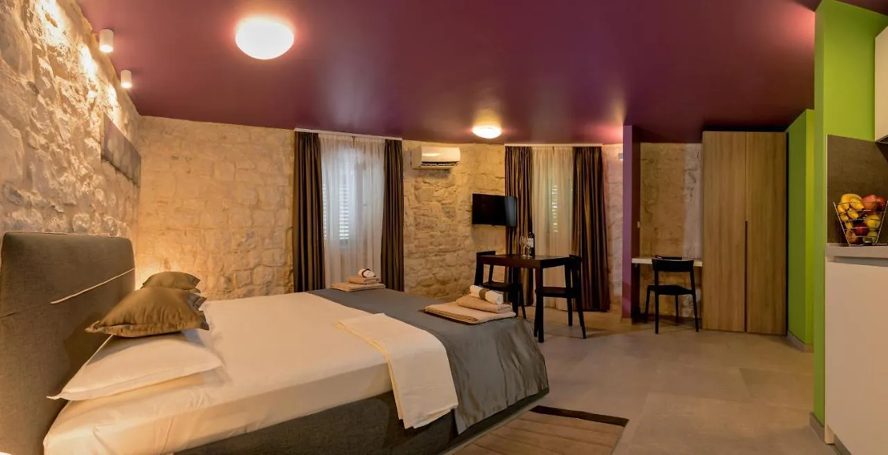 Annie'S Stone Studio & Room Split Croatia