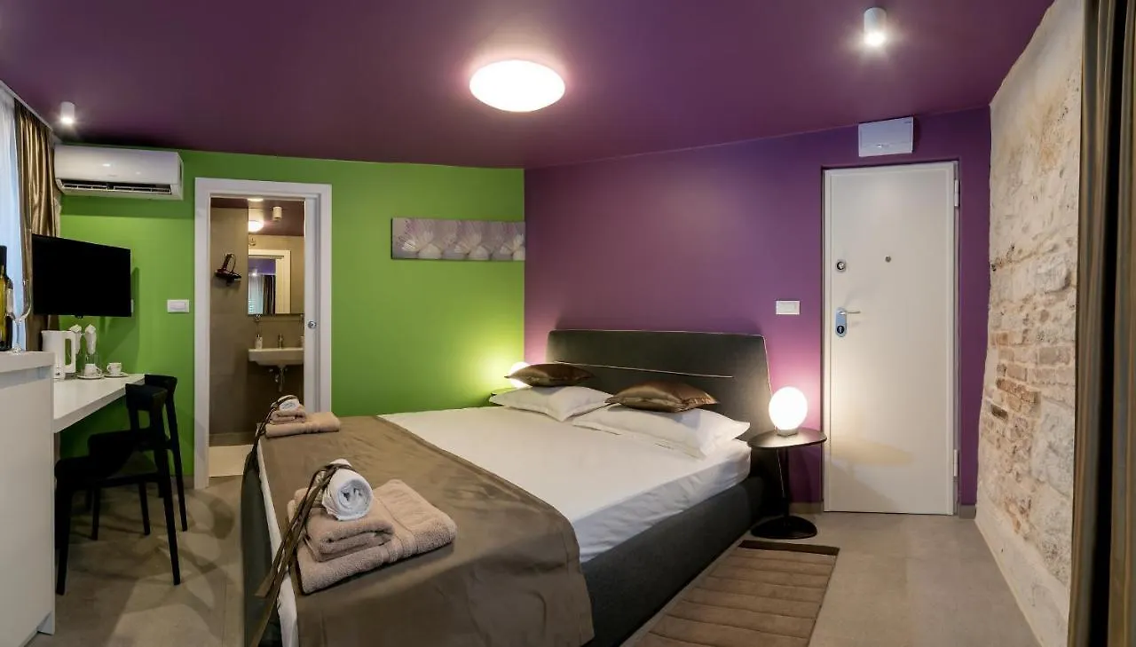 Annie'S Stone Studio & Room Split 0*,  Kroatië