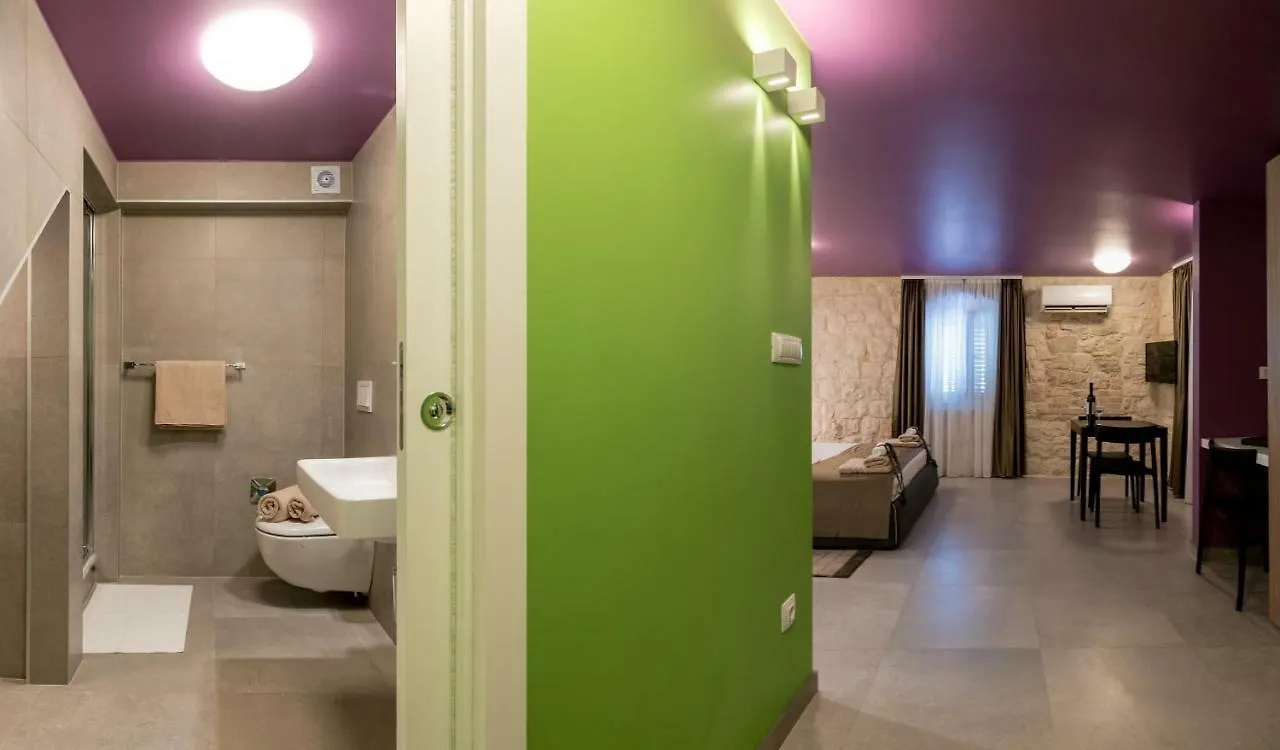 Appartement Annie'S Stone Studio & Room Split Kroatië